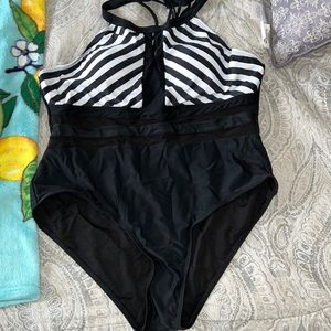 Bathing suit